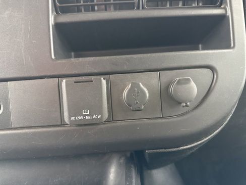 Used 2021 Chevrolet Express 2500 w/ Driver Convenience Package image 13