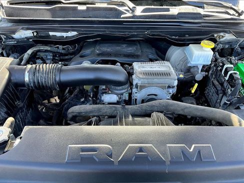 Used 2023 RAM 1500 Laramie AWD/4WD image 34