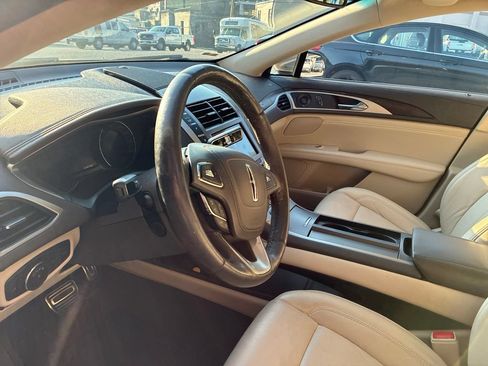 Used 2019 Lincoln MKZ Reserve w/ Reserve Plus Package FWD image 7