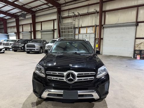 Used 2018 Mercedes-Benz GLS 450 4MATIC w/ Premium Package image 9
