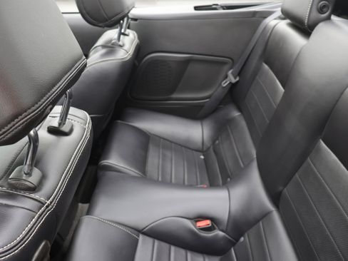 Used 2013 Ford Mustang GT Premium RWD image 46