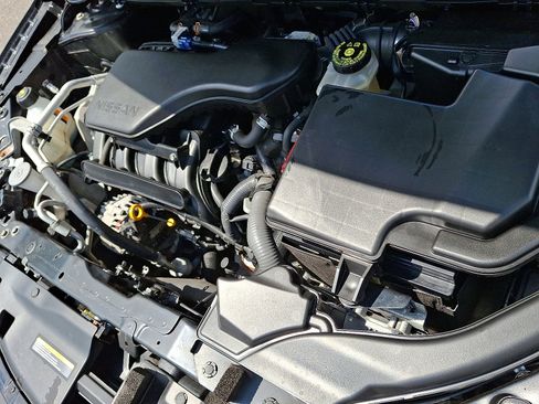 Used 2019 Nissan Rogue Sport SV w/ Technology Package image 29