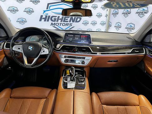 Used 2018 BMW 750i xDrive image 30