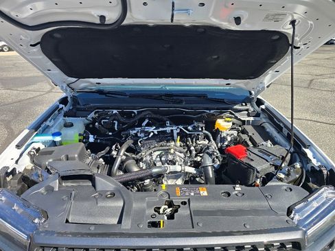 New 2025 Ford Ranger Lariat w/ FX4 Off-Road Package image 27