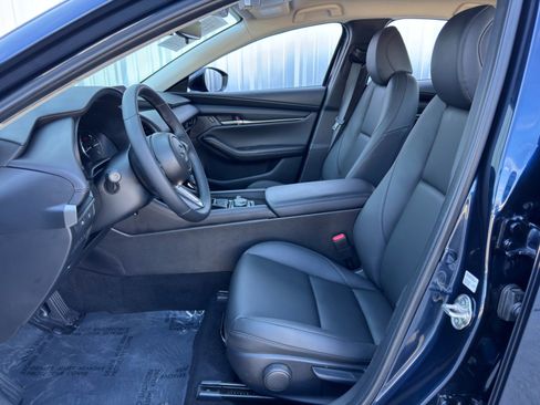 Used 2025 MAZDA MAZDA3 s image 14