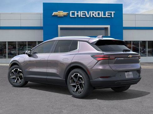 New 2026 Chevrolet Equinox EV LT image 34