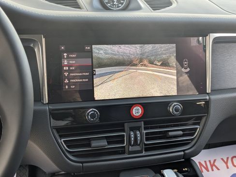 New 2026 Porsche Macan GTS image 18