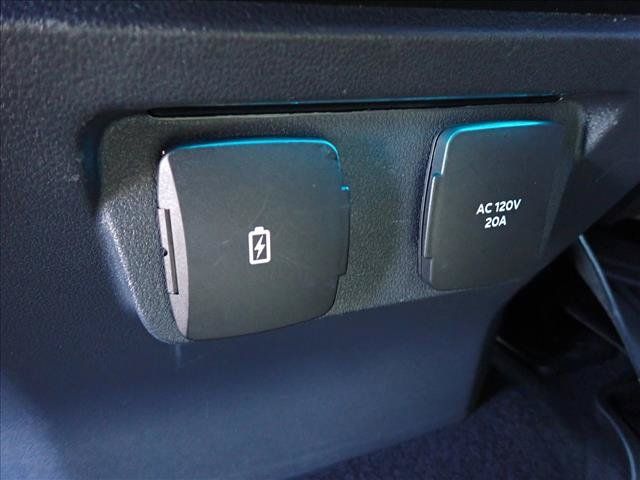 Used 2023 Ford F150 Raptor AWD/4WD image 12