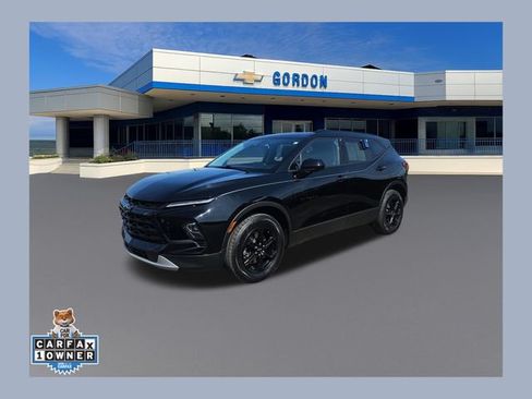 Used 2024 Chevrolet Blazer LT w/ Convenience Package AWD/4WD image 1
