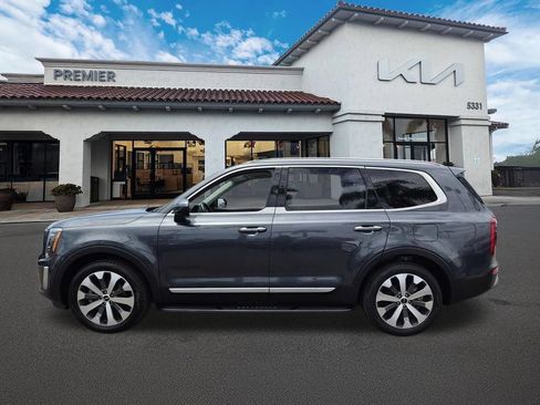 Certified 2022 Kia Telluride S FWD image 5