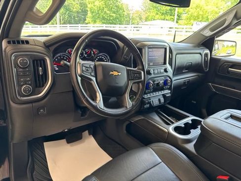 Used 2021 Chevrolet Silverado 1500 LTZ w/ LTZ Premium Package AWD/4WD image 16