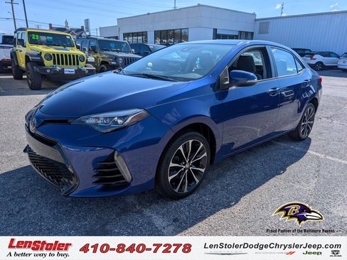 Used 2018 Toyota Corolla SE image 1
