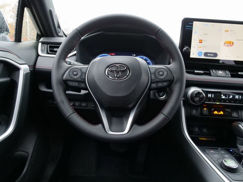 Used 2025 Toyota RAV4 XSE image 22