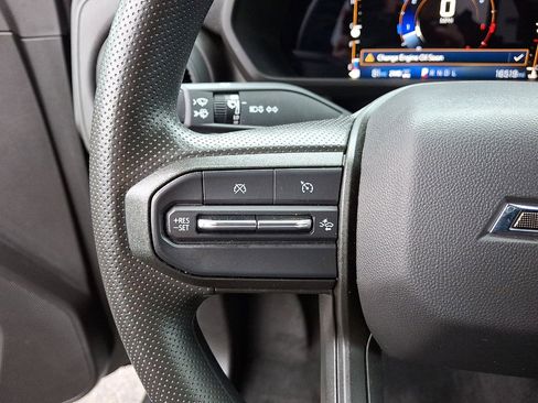 Used 2023 Chevrolet Colorado Trail Boss w/ Advanced Trailering Package image 17