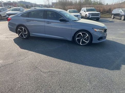 Used 2022 Honda Accord Sport Special Edition image 3