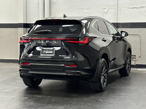 Used 2025 Lexus NX 250 FWD image 14