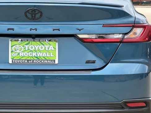 Used 2026 Toyota Camry SE w/ Multimedia Upgrade Package FWD image 6