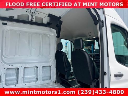 Used 2023 Ford Transit 250 148 High Roof RWD image 18