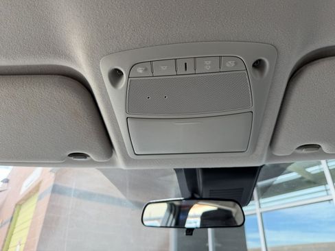 Used 2025 Nissan Leaf S FWD image 23