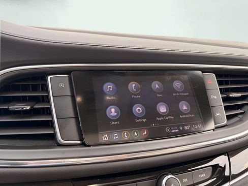 Used 2022 Buick Enclave Premium w/ Experience Buick Package FWD image 16