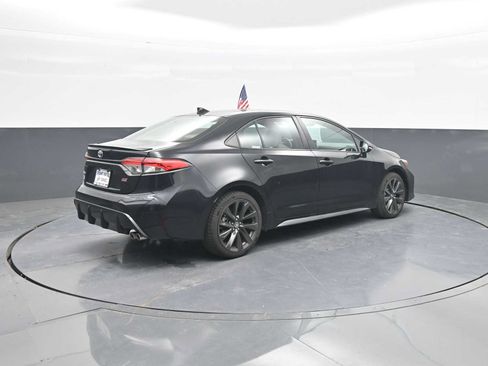 Used 2024 Toyota Corolla SE FWD image 8