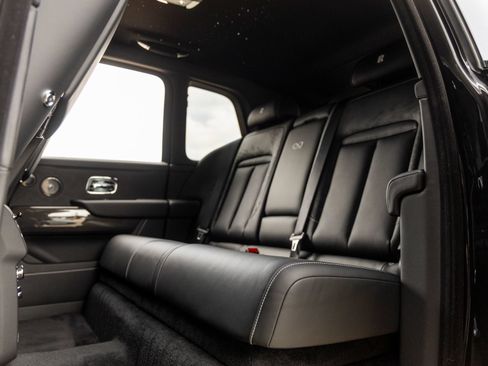 New 2027 Rolls-Royce Cullinan Black Badge AWD/4WD image 39