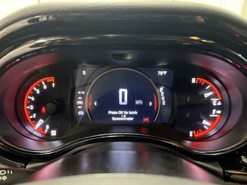 Used 2024 Dodge Durango GT AWD/4WD image 12