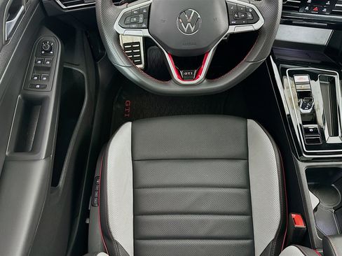Used 2025 Volkswagen GTI Autobahn image 21