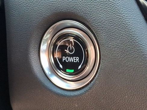 Certified 2024 Cadillac Lyriq Luxury AWD/4WD image 25