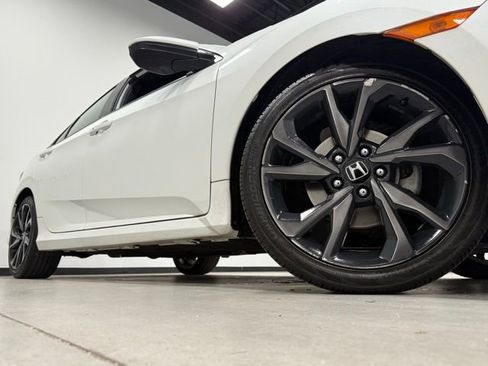Used 2020 Honda Civic Sport image 3