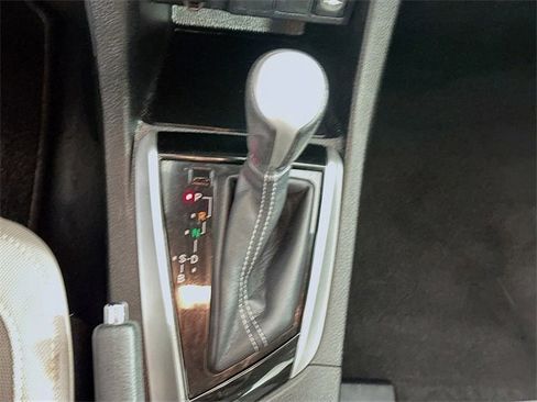 Used 2017 Toyota Corolla LE image 16