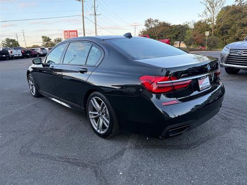 Used 2018 BMW 750i xDrive image 7