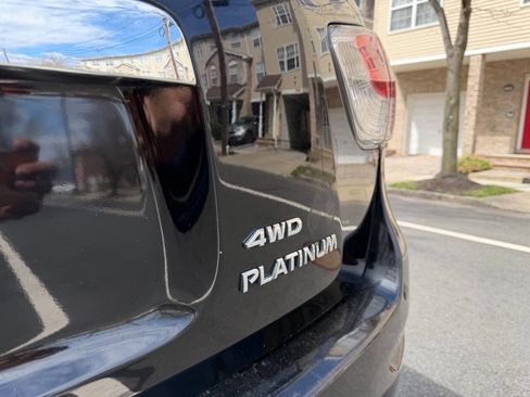 Used 2014 Nissan Pathfinder Platinum w/ Platinum Premium Package image 7