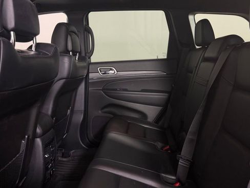 Used 2021 Jeep Grand Cherokee Limited AWD/4WD image 29