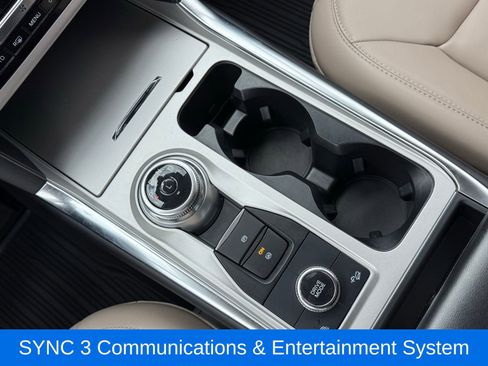 Used 2023 Ford Explorer XLT w/ Equipment Group 202A image 22