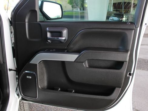 Used 2019 Chevrolet Silverado 2500 LTZ w/ Duramax Plus Package AWD/4WD image 18