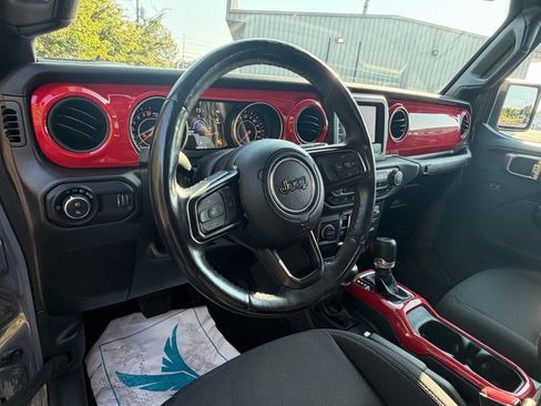 Used 2023 Jeep Gladiator Sport AWD/4WD image 34