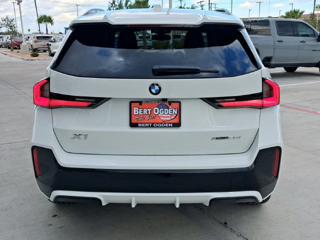 New 2027 BMW X1 xDrive28i w/ Technology Package AWD/4WD image 6