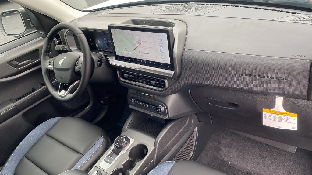 New 2026 Ford Bronco Sport Outer Banks w/ Outer Banks Tech Package+ AWD/4WD image 11