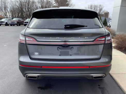 Used 2023 Lincoln Nautilus Reserve AWD/4WD image 5