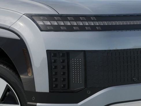 New 2026 Hyundai Ioniq 9 SEL image 9