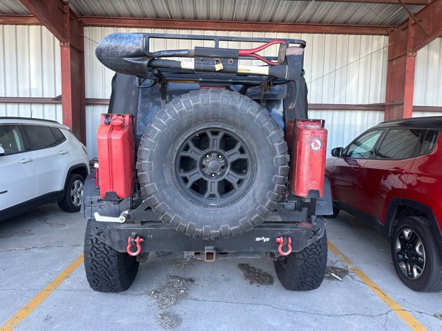 Used 2007 Jeep Wrangler Unlimited Sahara w/ Dual Top Group AWD/4WD image 9