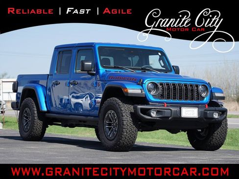 Used 2024 Jeep Gladiator Rubicon image 1