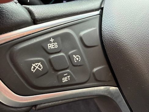 Used 2021 Chevrolet Malibu LT w/ Sport Edition FWD image 19