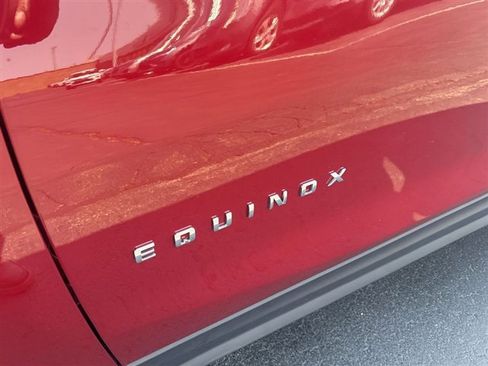 Certified 2024 Chevrolet Equinox LT w/ LPO, Floor Liner Package image 29