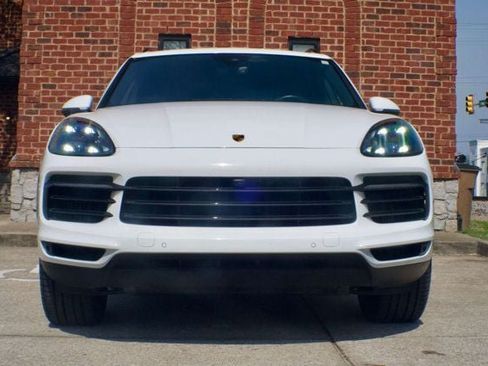 Used 2021 Porsche Cayenne S AWD/4WD image 2