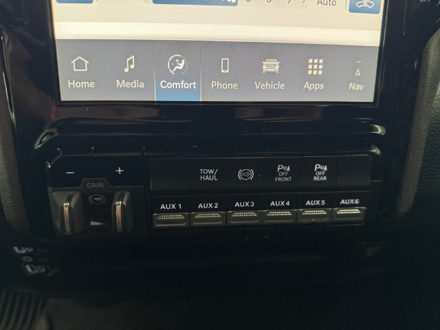 New 2026 RAM 2500 Tradesman AWD/4WD image 17