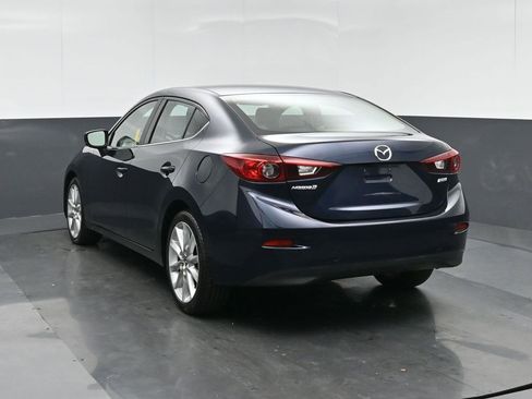Used 2017 MAZDA MAZDA3 Touring image 5