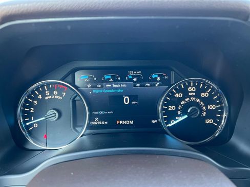 Used 2018 Ford F150 King Ranch w/ Equipment Group 601A Luxury AWD/4WD image 17