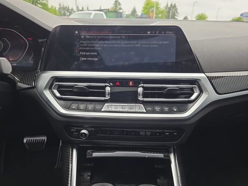 Used 2019 BMW 330i xDrive Sedan w/ Premium Package AWD/4WD image 28